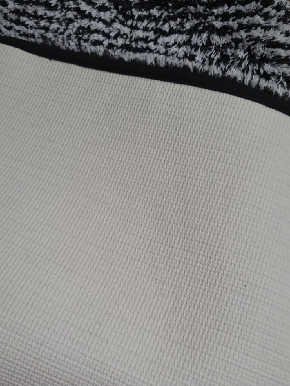 Newport Bath Rug - Picture 7 of 7